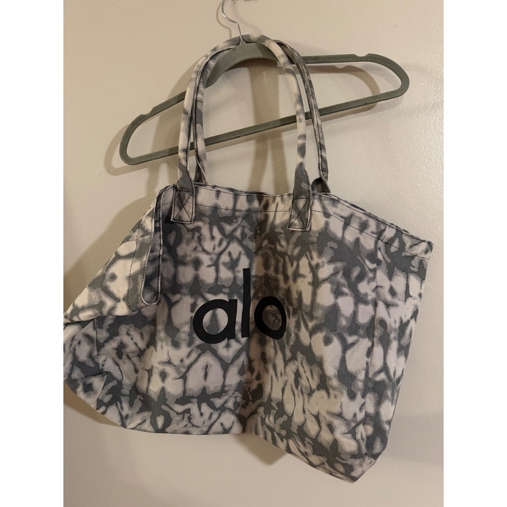 Alo Yoga Tie Dye Canvas Shopper Tote Bag Grey White Logo Gym Bag